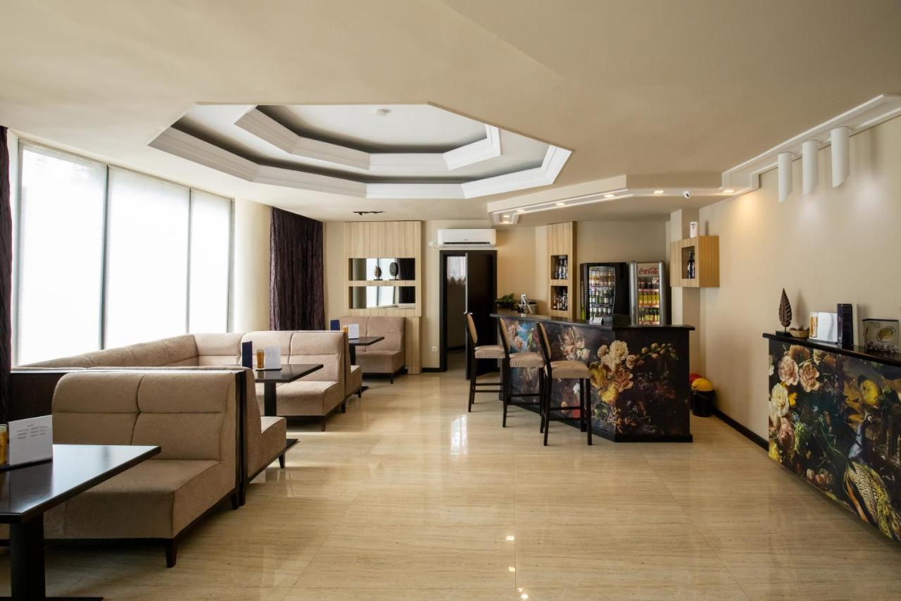 Hotel Alex Галац Экстерьер фото